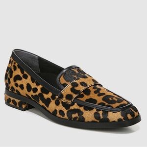 Vionic Sellah Tan Leopard Print Loafers Size 8.5
